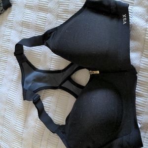 Victoria Secret Knockout High Impact Front-Close Sports Bra